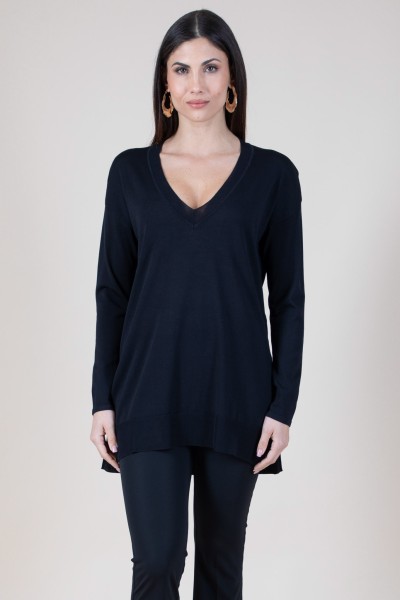 MAGLIA SCOLLO A V  MARA...