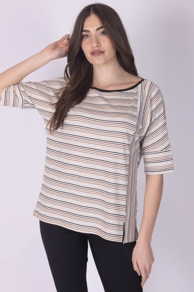 T-SHIRT RIGHE CON SPACCHI...