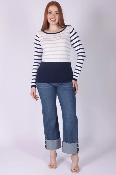 JEANS CROPPED CON BOTTONI...