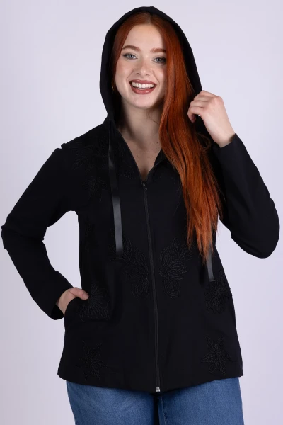 FELPA SGARZATA RICAMATA CON...