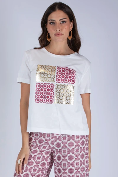 T-SHIRT ARABESQUE...