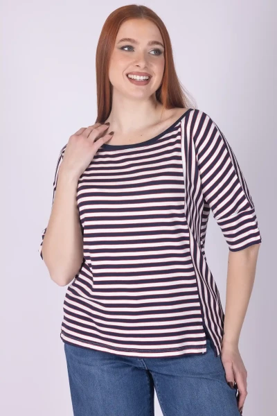 T-SHIRT RIGHE CON SPACCHI...