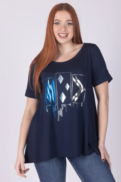 T-SHIRT SVASATA STAMPA...