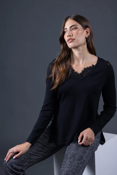 MAGLIA PIZZO SCOLLO A V...