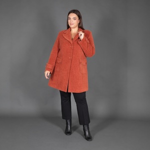 🍂 Le serate si fanno più fresche... ma con stile!

Il cappotto Curvy Mara Carol è disponibile in 3 splendide varianti: arancio, nero, e ottanio.
La scelta perfetta per i tuoi outfit autunnali!

🛍️ Acquistalo sul nostro sito www.maracarol.it
💳 Paga in 3 rate senza interessi con Klarna
✨ Spedizione gratuita per ordini superiori a €89,00

#CurvyFashion #AutunnoInverno #PlusSize #CappottiDonna #ModeItalia #CurvyStyle #Shopping