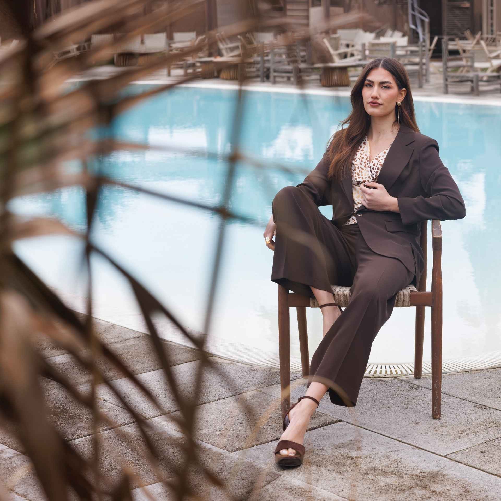 Pantaloni palazzo donna: come abbinarli per look eleganti e comodi